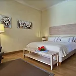 ホテル Veneziano Lefkada