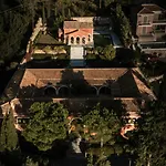 Veneziano Lefkada ホテル 4*
