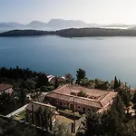 Veneziano Lefkada ホテル
