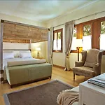 Ξενοδοχείο Veneziano Lefkada 4*