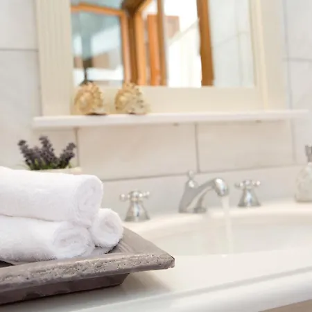 Hotel Veneziano & 4*